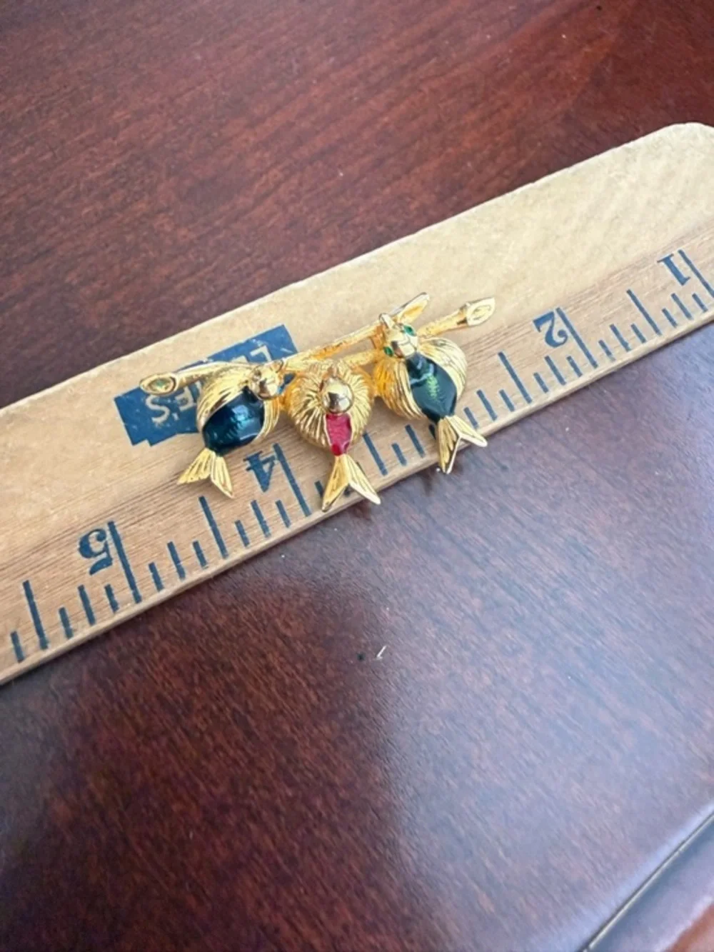 Vintage Gold Tone birds Brooch